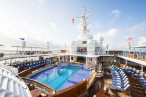 Quiet-Cove-Pool__ScaleMaxWidthWzEwMDBd